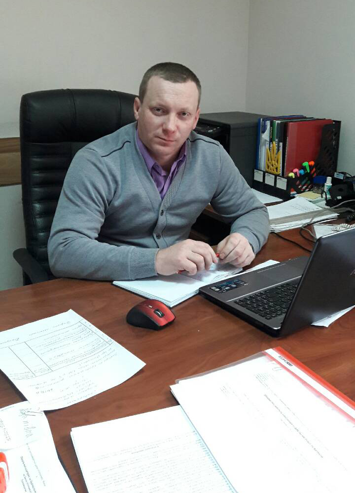 Начальник служби